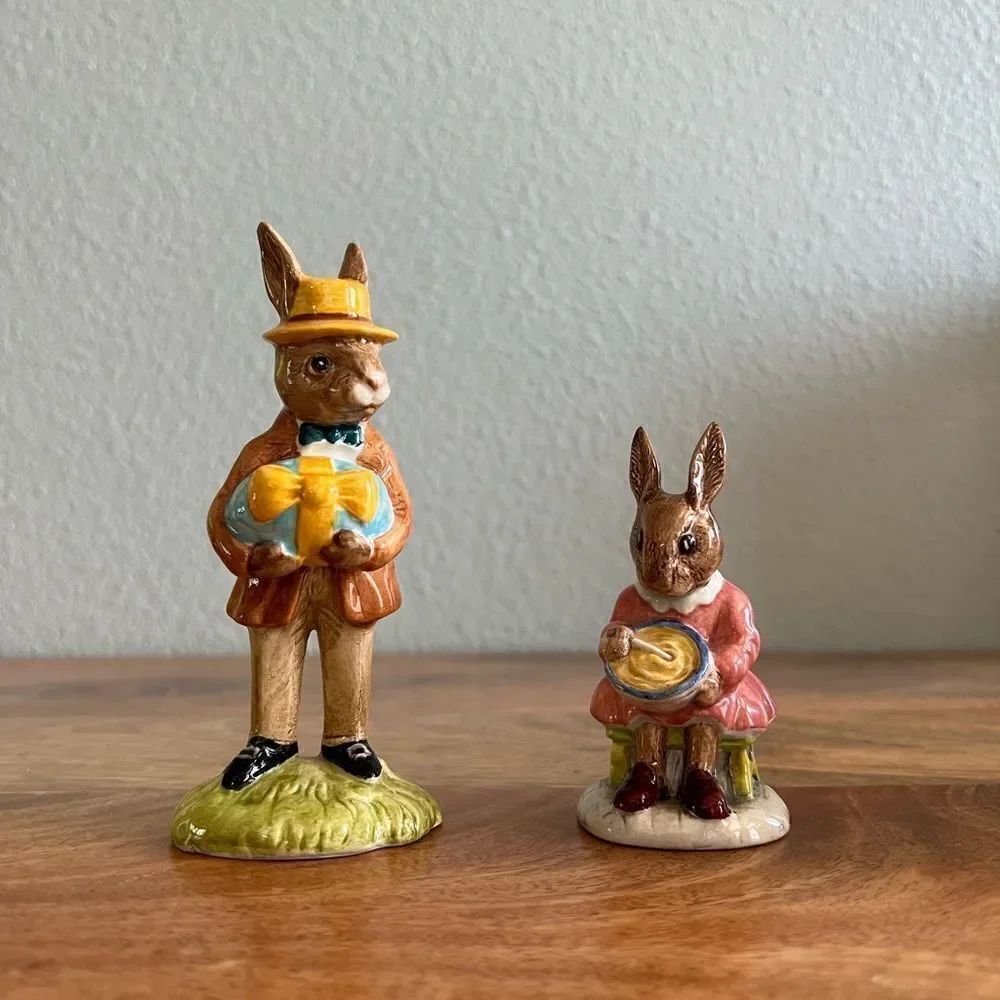 Royal Doulton Collectible Figures Antiques
